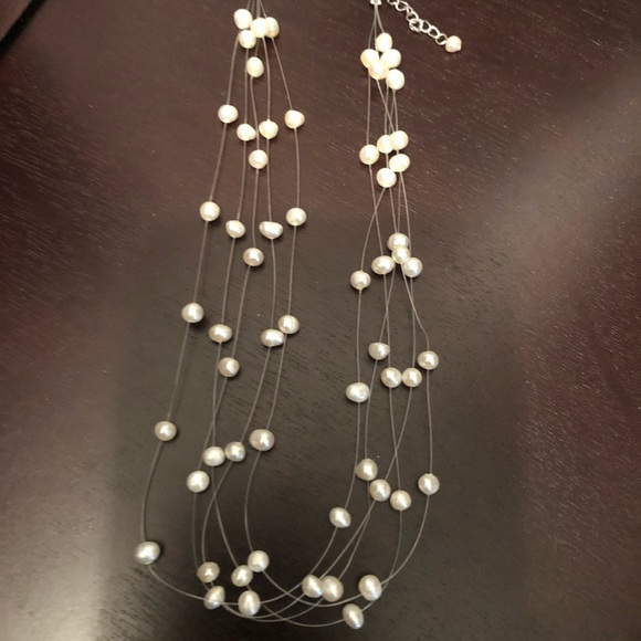 Lia Sophia necklace and earring set - Picture 2 of 3